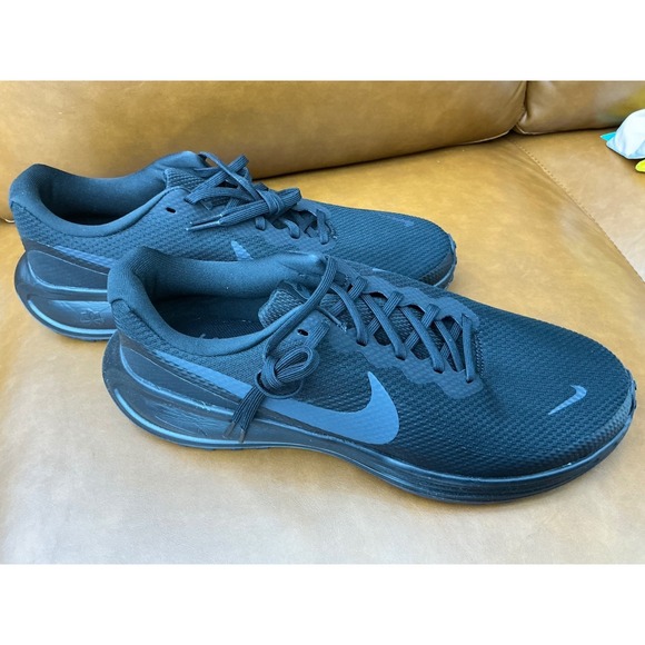 Nike Shoes - Nike Revolution 7 Running Shoes Womens 12 Black Excellent Triple Black
